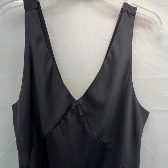 A New Day Women’s XL Black shiny Sleeveless Dress - Picture 3 of 9